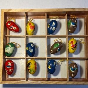 Vintage Hand-Painted Wooden Decorative Eggs with Bird Theme